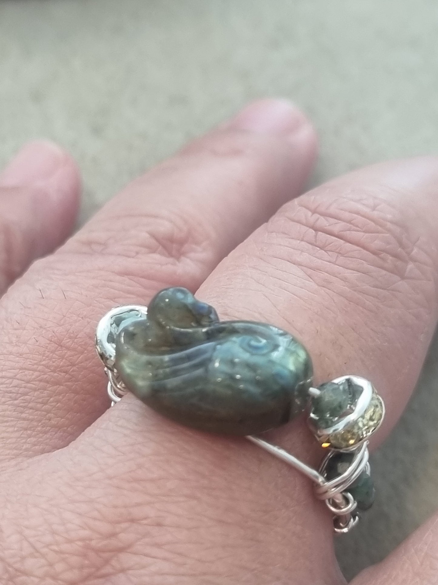 Swan - Size 8 Slightly Adjustable