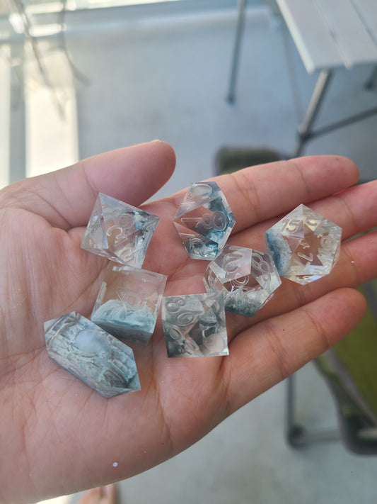 Stormy Seas - Petri Pour