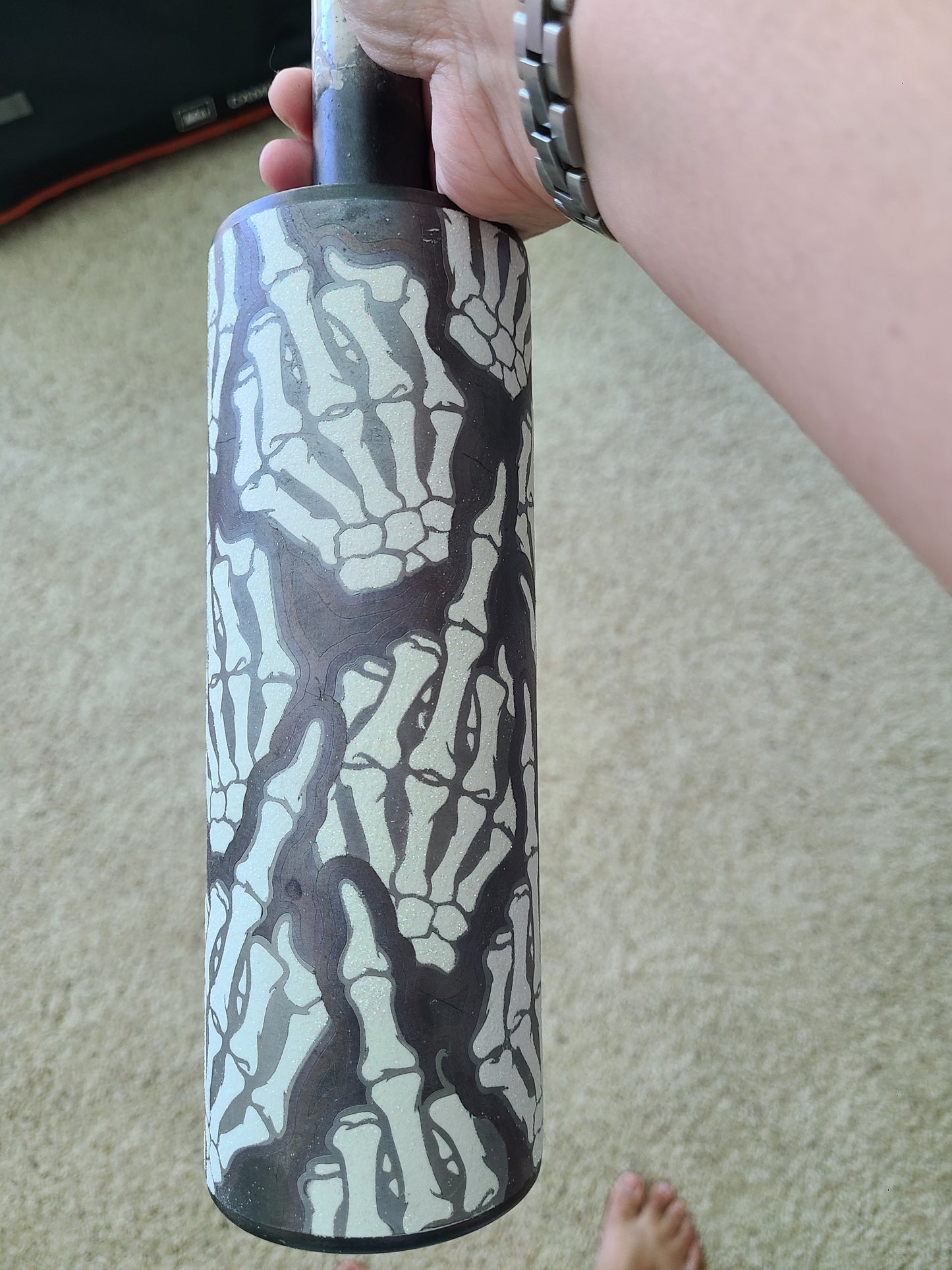 Skeleton Hand - Burst