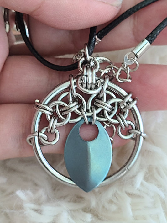 Oracle Pendant