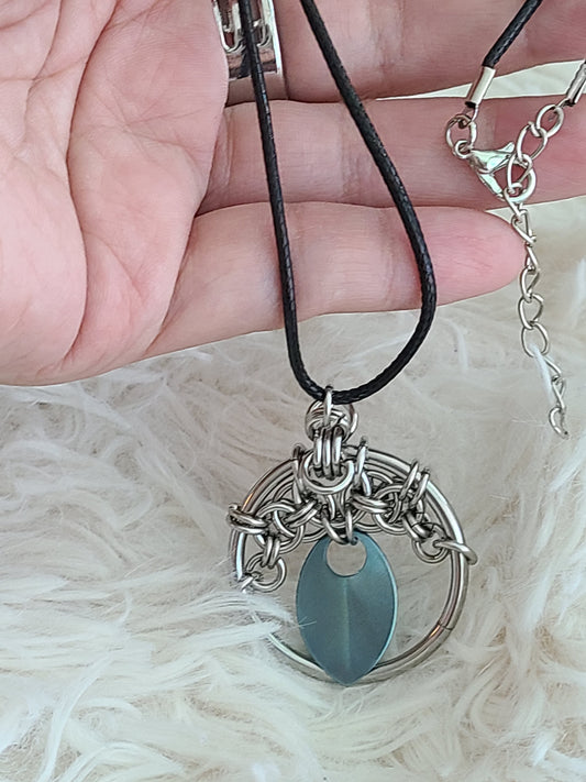 Oracle Pendant