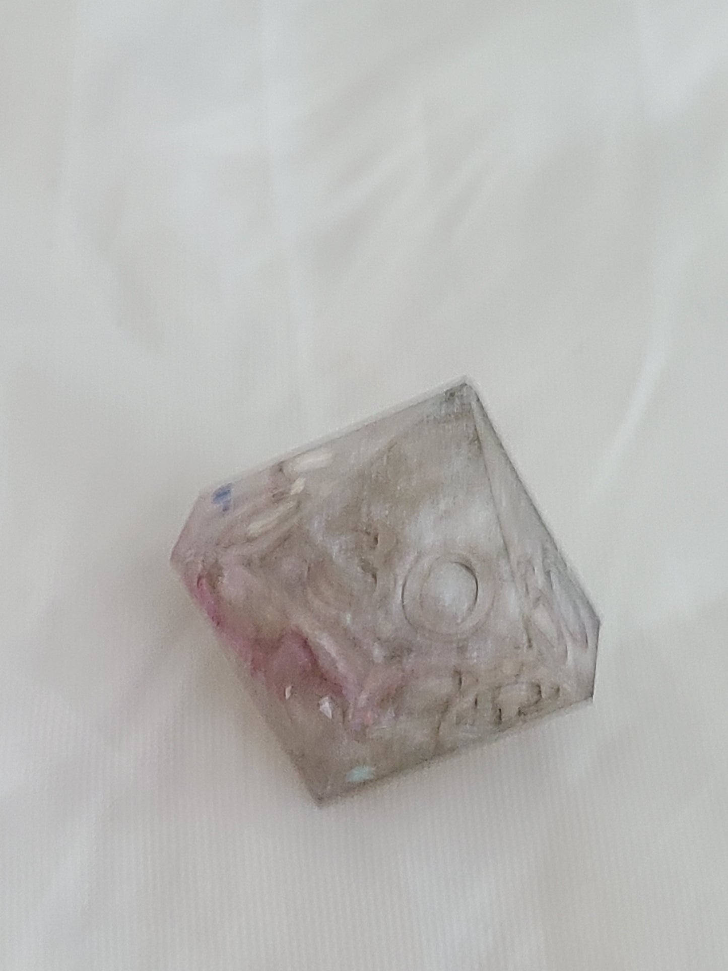 Dirty Quartz with Glow - Dirty Pour