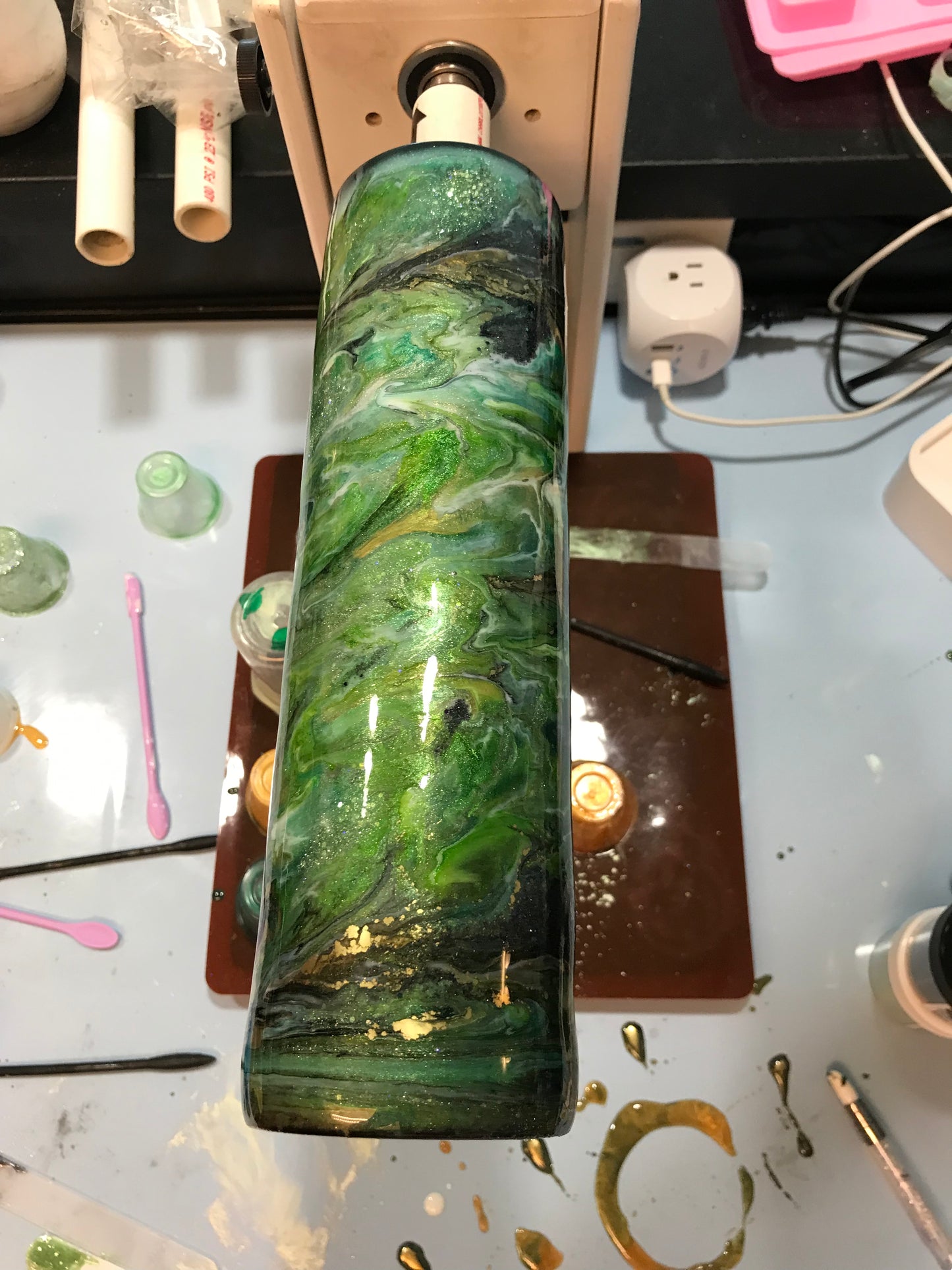 Green, Black, and Gold - Waymaker