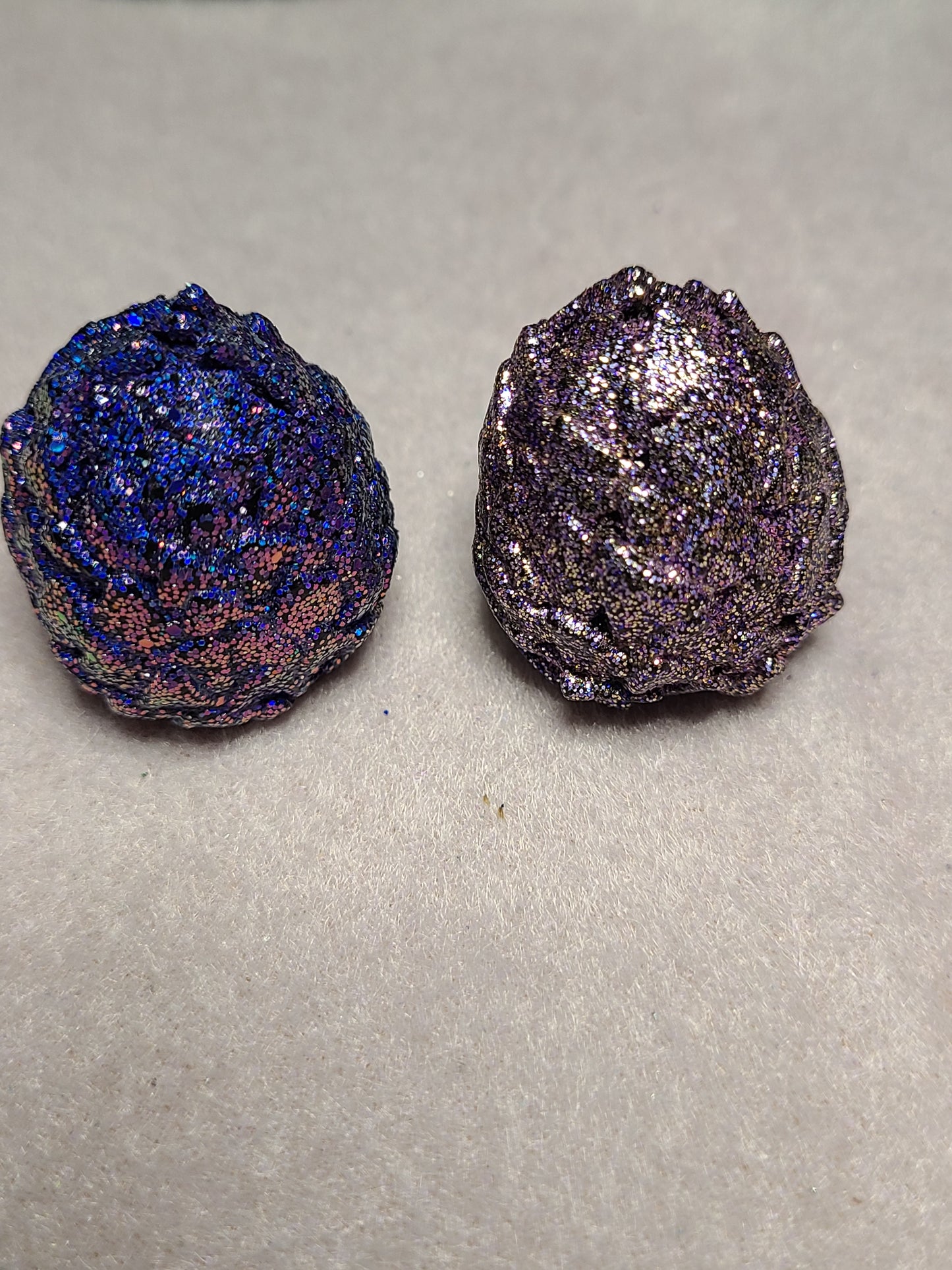 Glitter Dealer Dragon Eggs